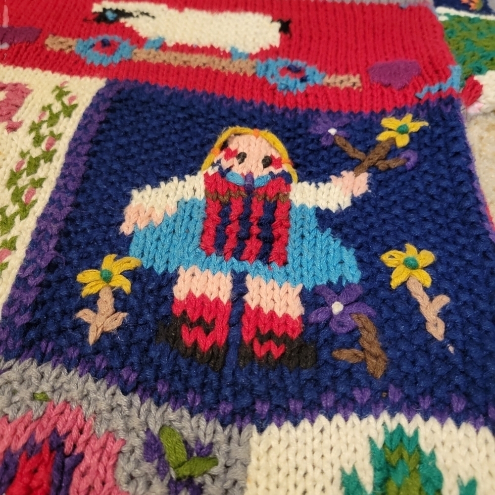 Vintage Northern Isles Hand Knit Granny Nursery Rhyme Patchwork Sweater SZ Large - Picture 10 of 11